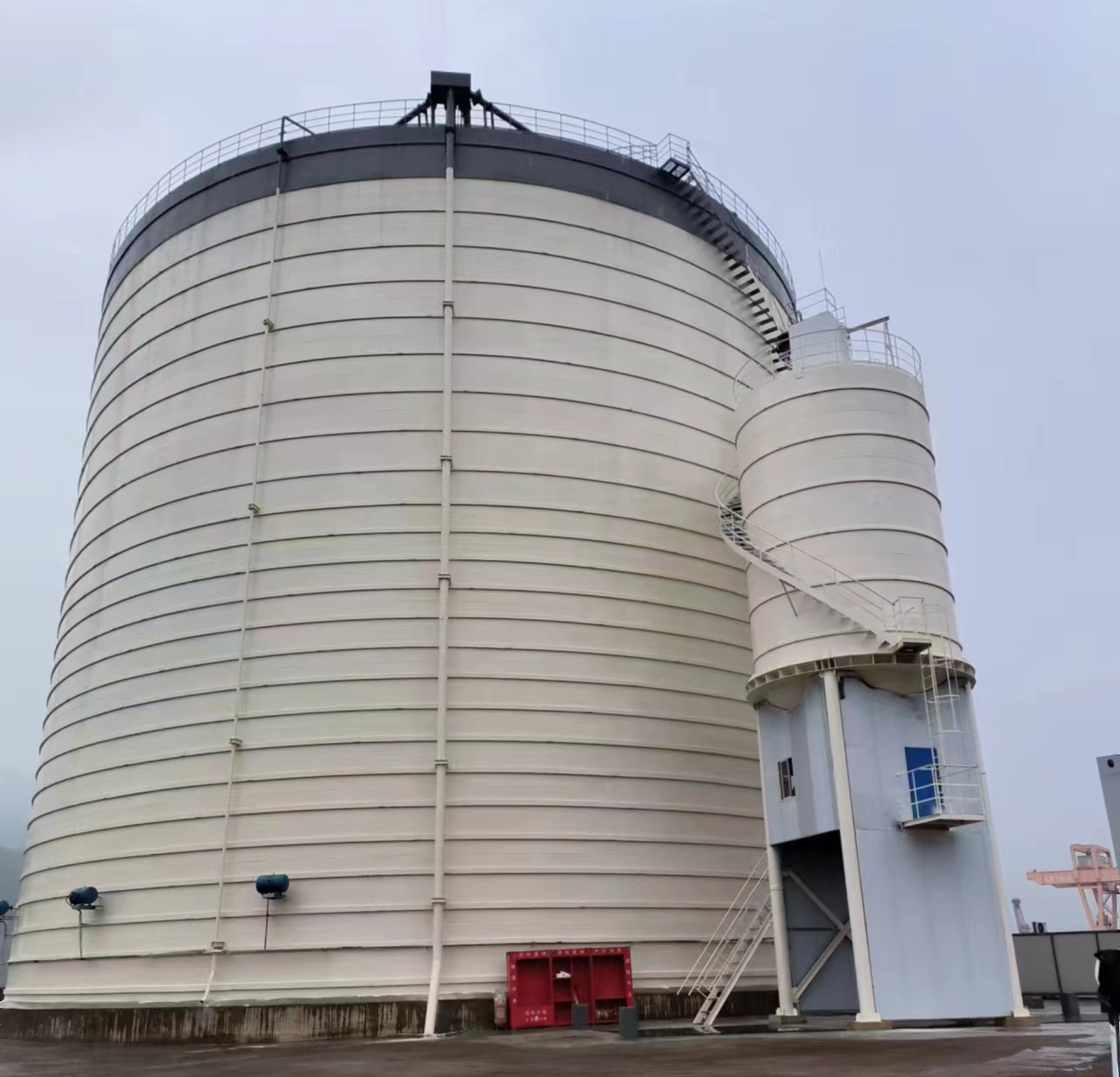 黎母山镇10万吨水泥钢板库